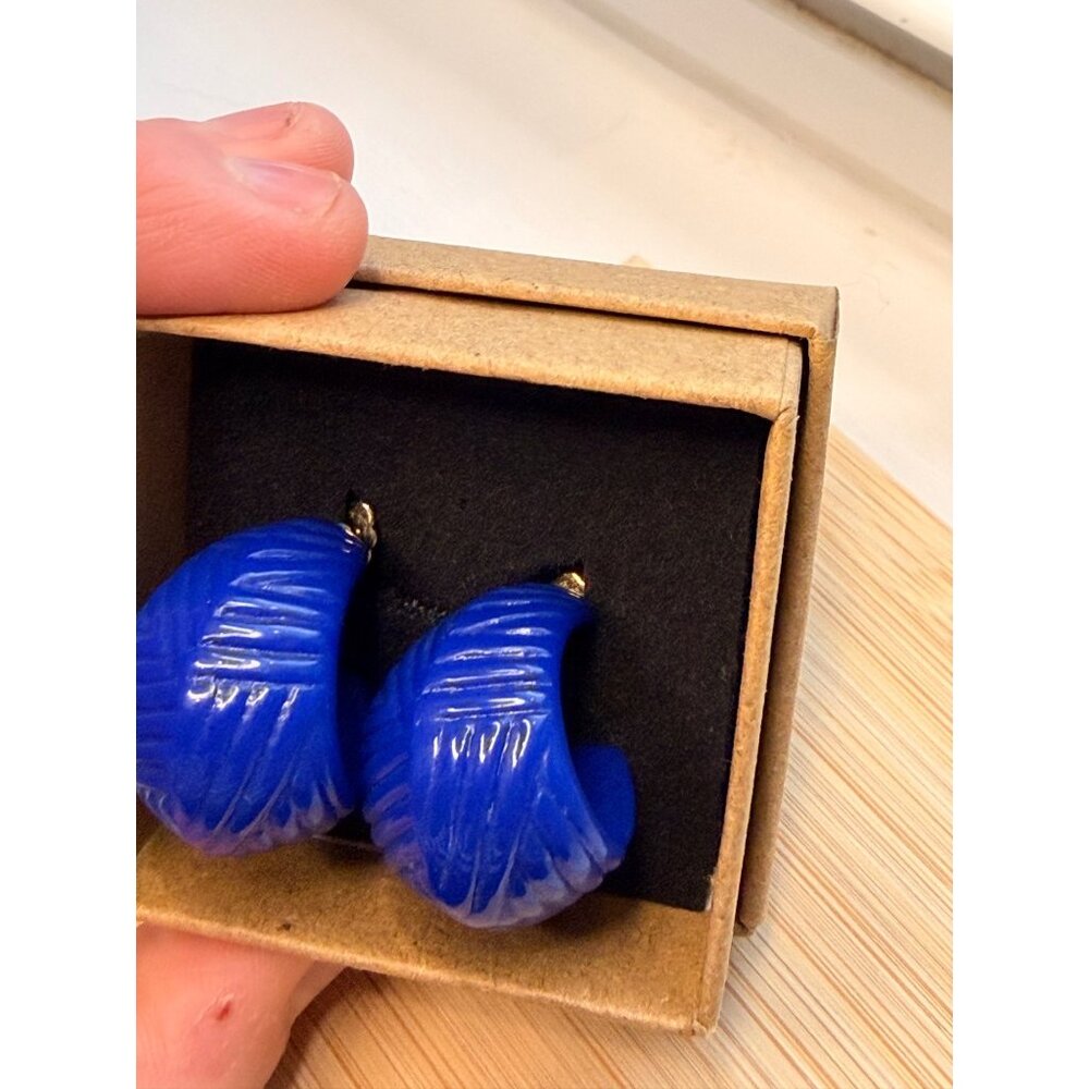 Vintage Blue Ribbed Hoop Earrings With Gold-Tone Posts